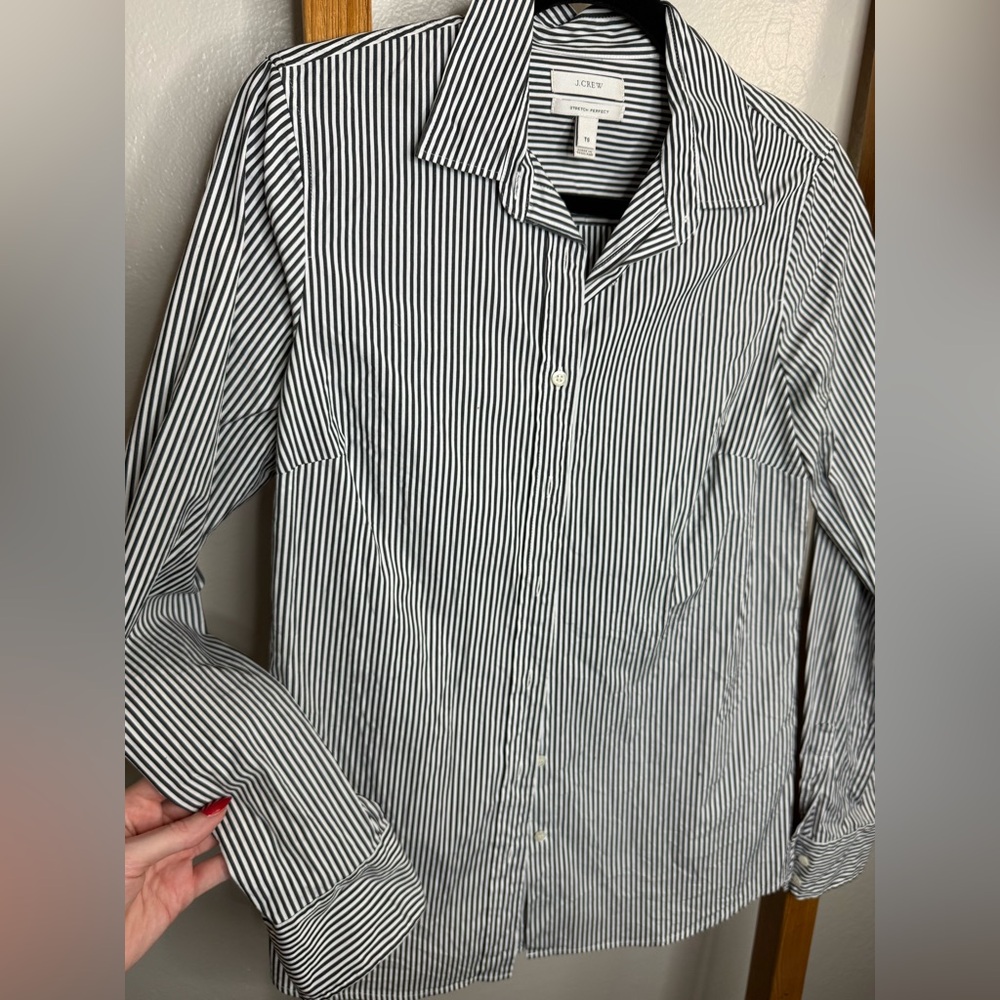 J. Crew Women’s Black and White Striped Shirt Small TALL - Picture 6 of 6
